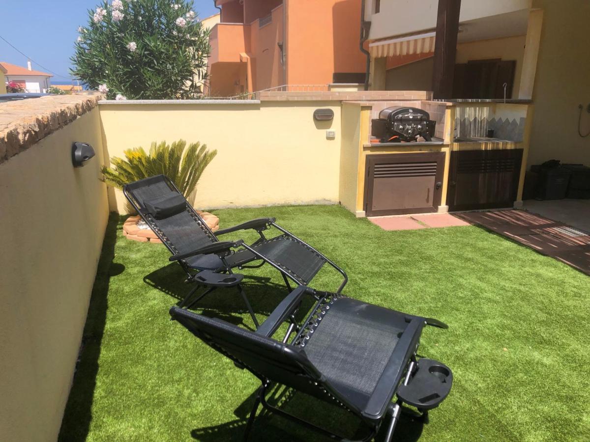Lucrezia Apartment Валледория Экстерьер фото
